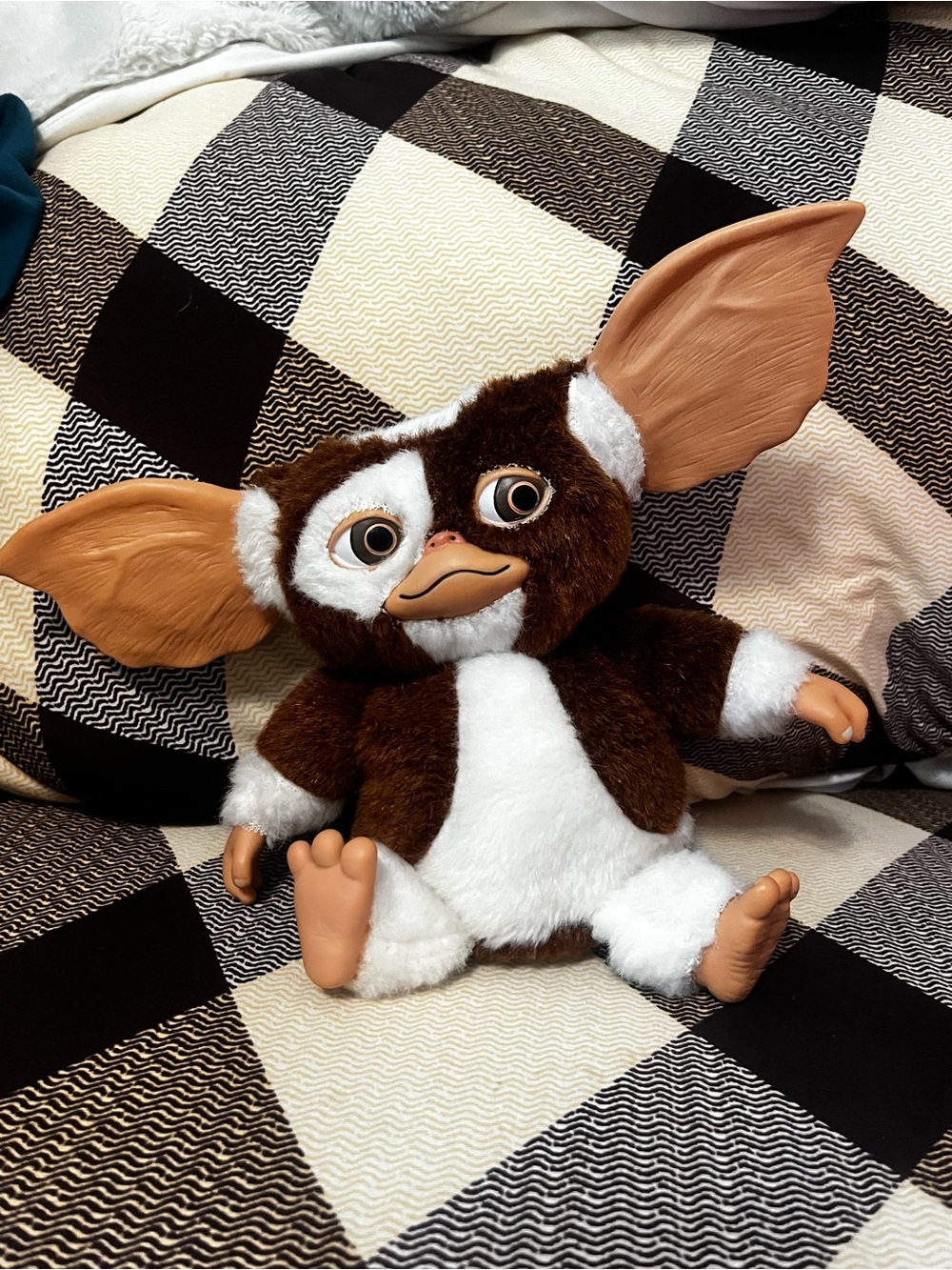 Gizmo Mogwai Plush Doll - Brown & White